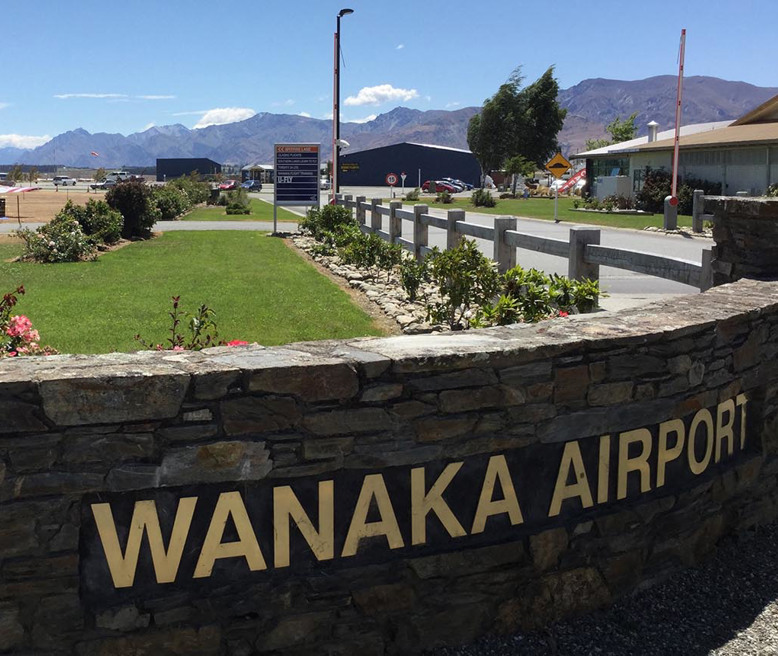 wanaka-airport_cropped_web